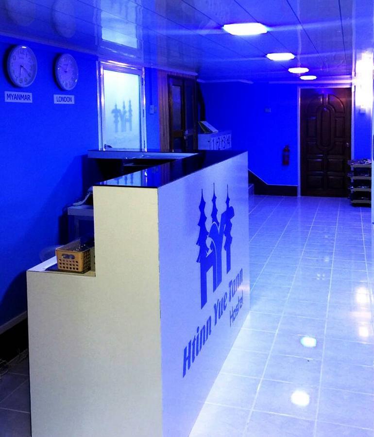 Htinn Yue Tann Hostel Yangon Exterior foto
